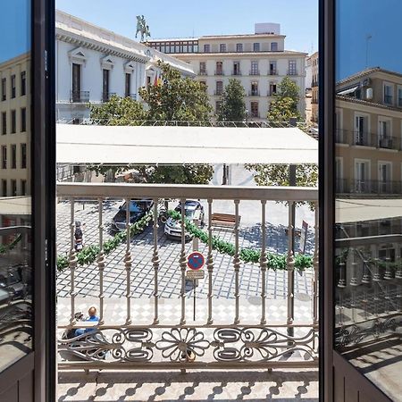 Elegant Town Hall Apartment With Views Granada Exteriér fotografie